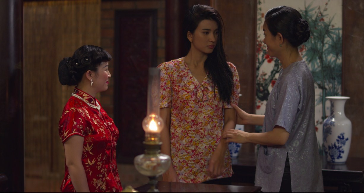 Mộng Phù Hoa: Kim Tuyến lần nữa bị cha dượng cưỡng hiếp, vậy mà mẹ ruột chỉ đứng nhìn!